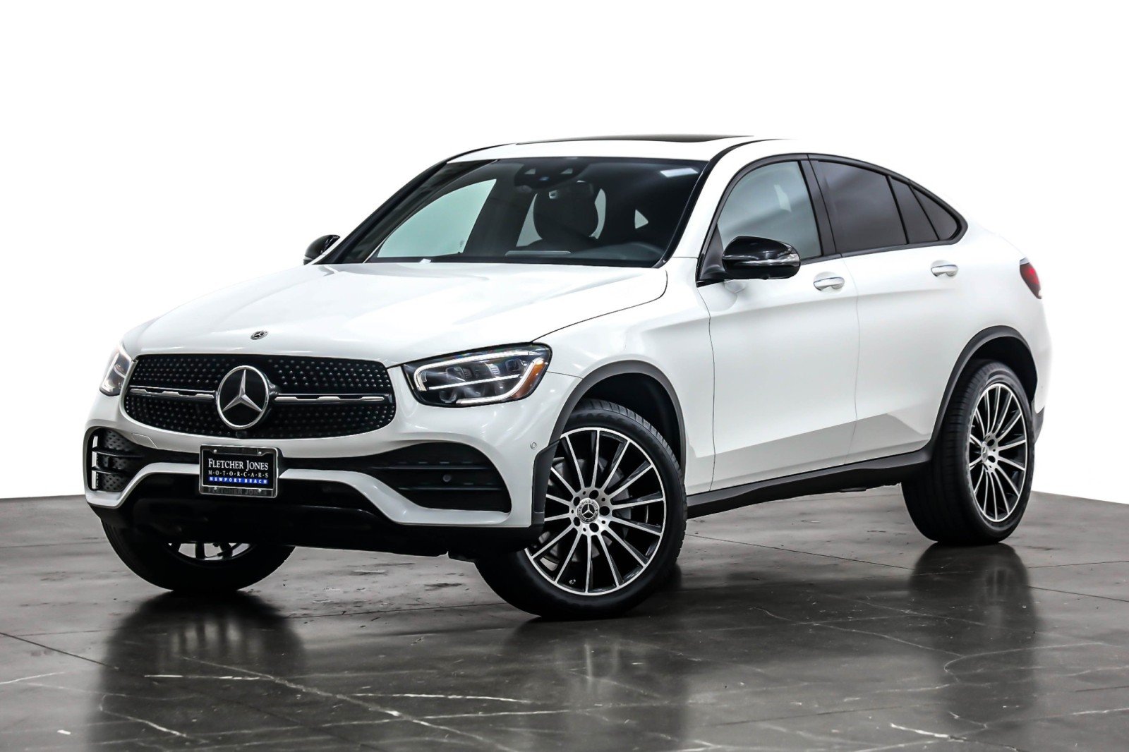 美國賓士原廠認證 CPO #321369 21/11  GLC300 鑽石白 原廠23P跟車全套  AMG 360. 液晶幕. 20”AMG. 低里程……