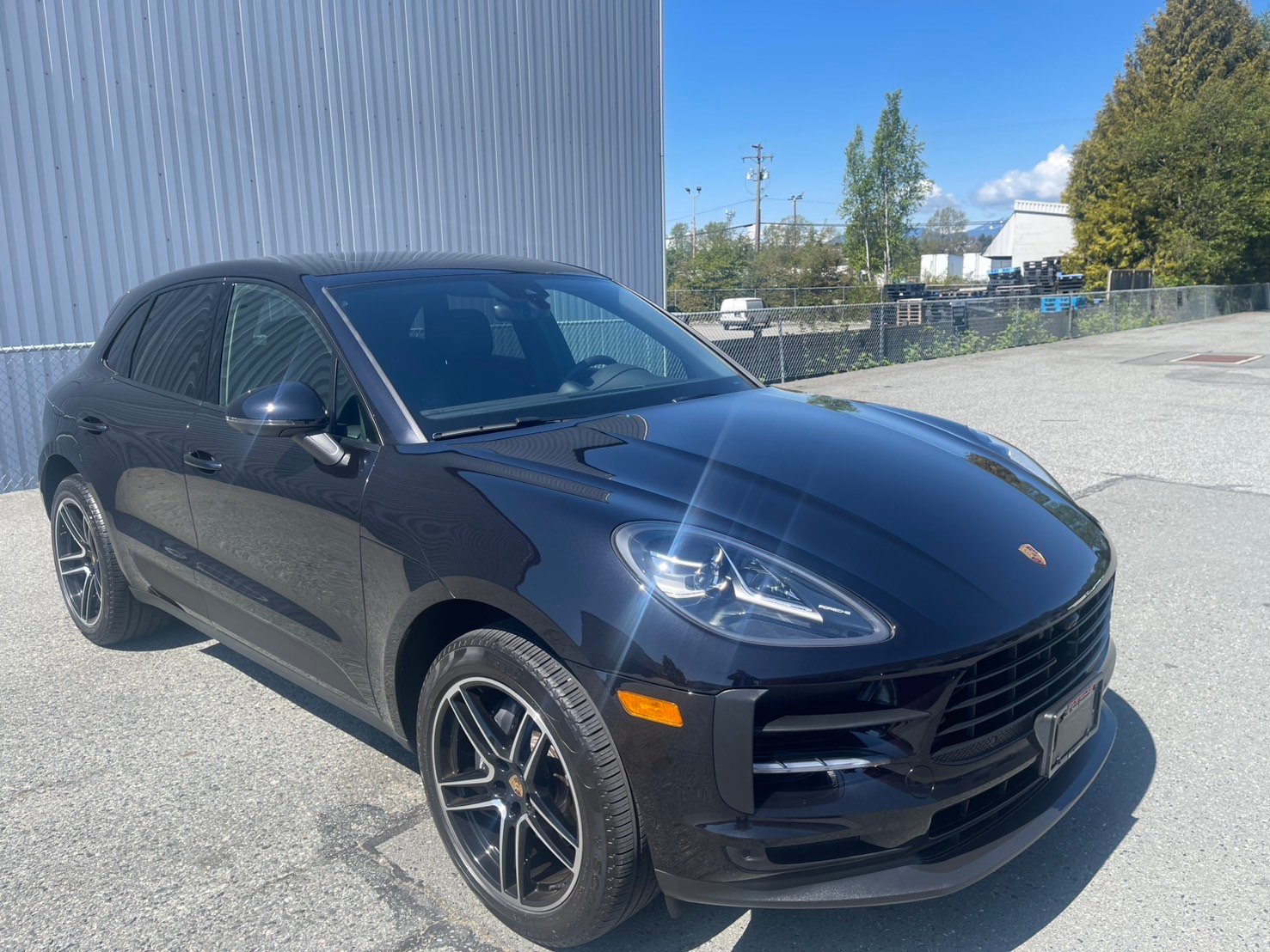 保時捷原廠認證車CPO #B14239   機會難得 超低里程9K     Macan 黑色金屬漆 原廠跟車系統ACC.Bose.360.14向座椅Turbo 鋁圈…..