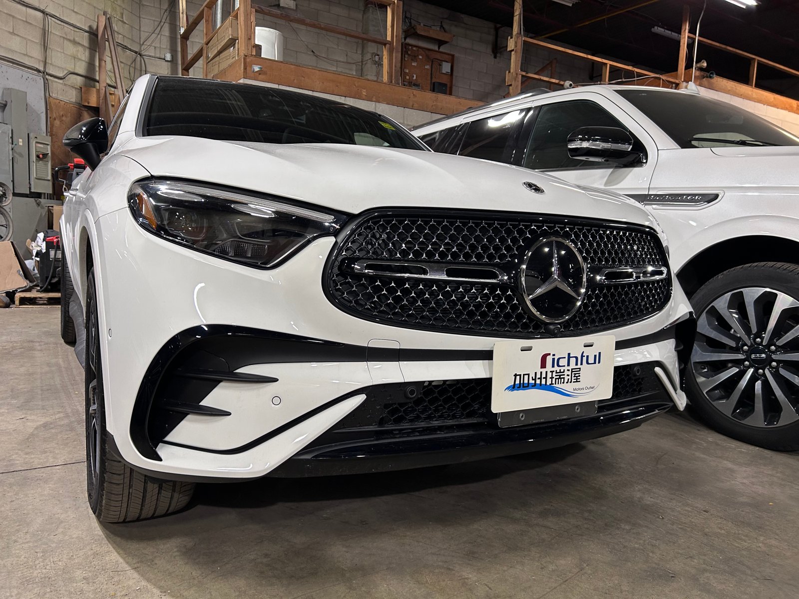 全新車全新車 全新GLC300 Coupe 勾選完配備 至少現省700,000以上 只在現在這個匯率的有利點