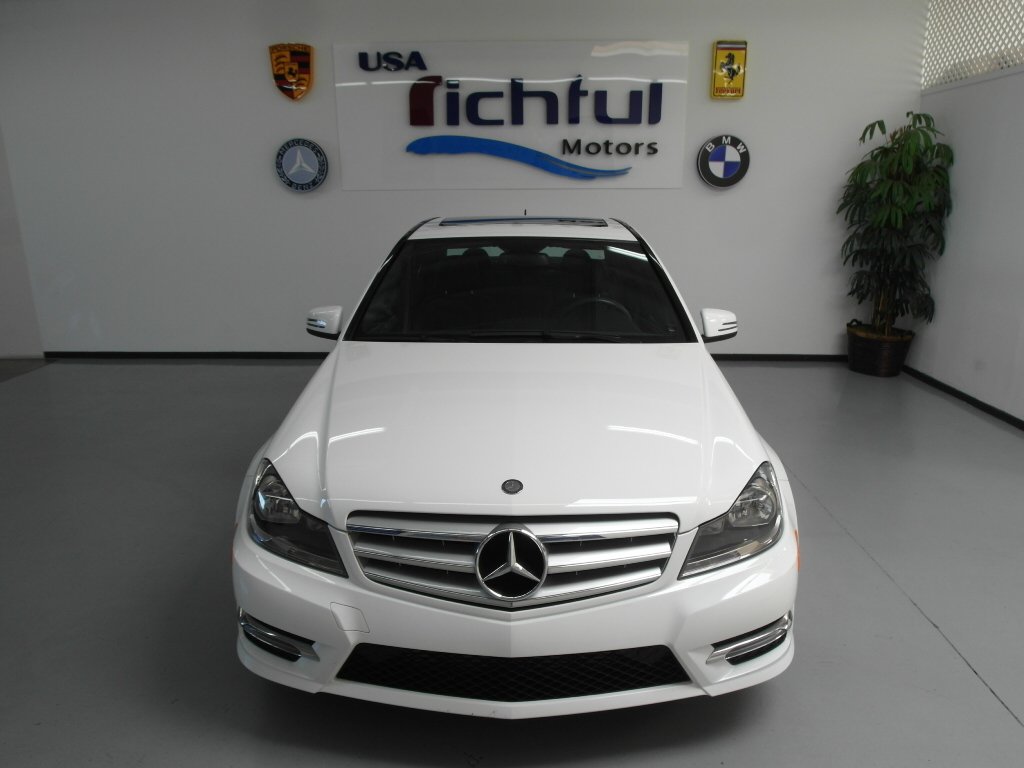 2013年 C250 白色